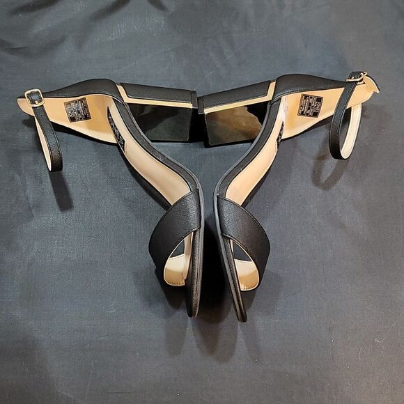 BRAND JONE NEW YORK CHUNKY HIGH HEEL OPEN TOE ADJUSTABLE BUCKLE SANDALS - Picture 14 of 14